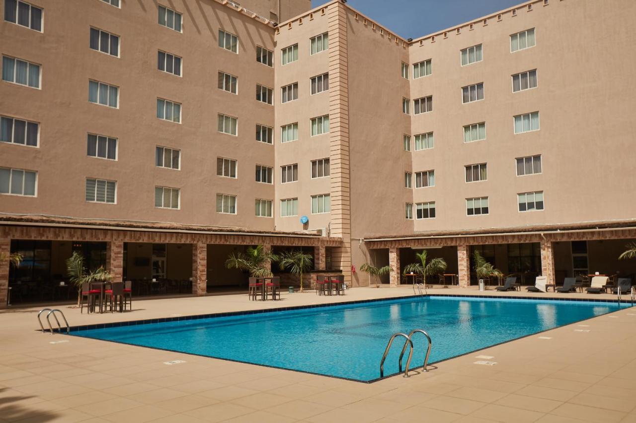 Bristol Palace Hotel Kano Ngoại thất bức ảnh