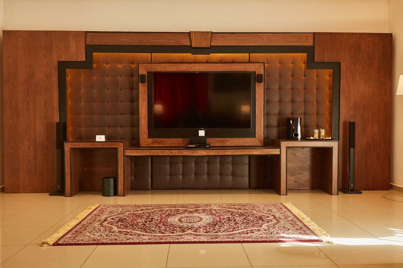 Bristol Palace Hotel Kano Ngoại thất bức ảnh